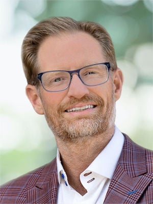 Scott J. Manning, MBA, Founder of Dental Success Today